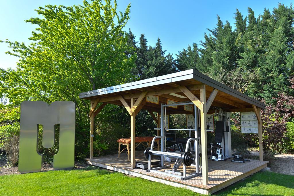 Gite Des Carmes And Spa Le Thor Esterno foto